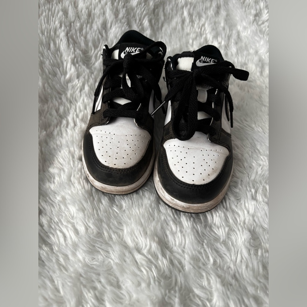 Nike dunks for kids - Picture 2 of 3